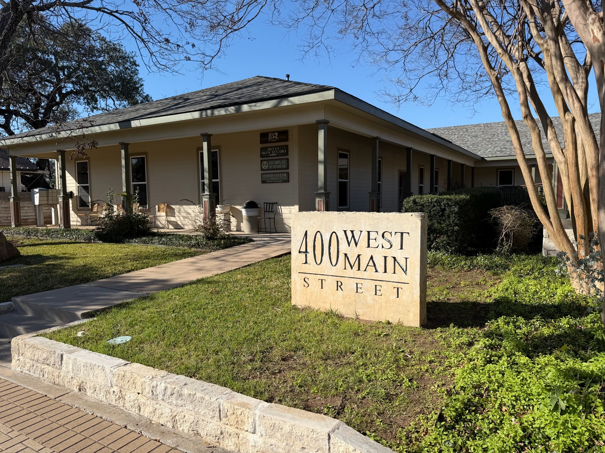 411 W Main St, Round Rock, TX for lease Interior Photo- Image 1 of 9
