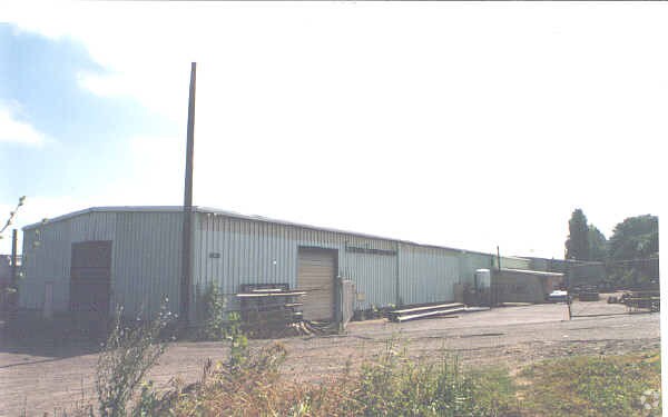 8120 N Albina Ave, Portland, OR for sale - Building Photo - Image 1 of 13