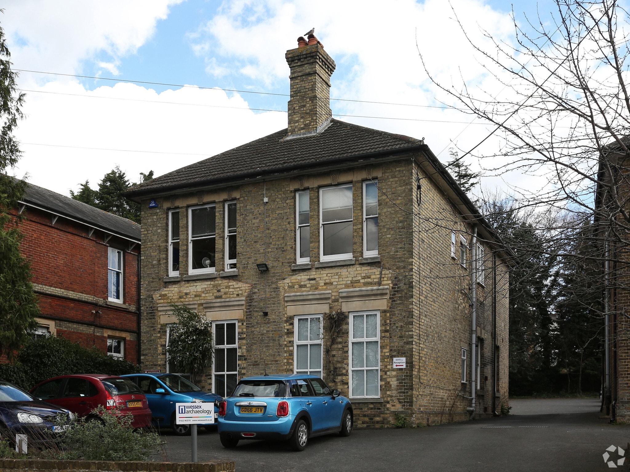 69 College Rd, Maidstone for lease Primary Photo- Image 1 of 4