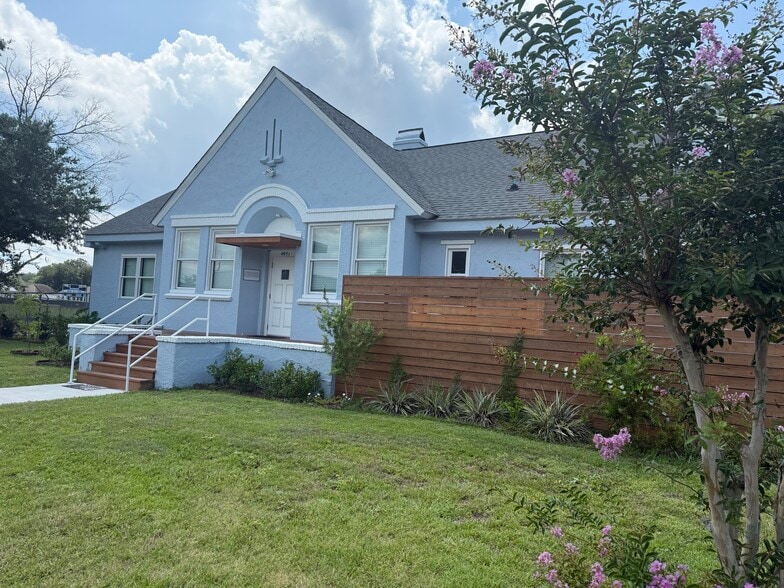 4951 Jenkins Ave, North Charleston, SC for sale - Building Photo - Image 2 of 26