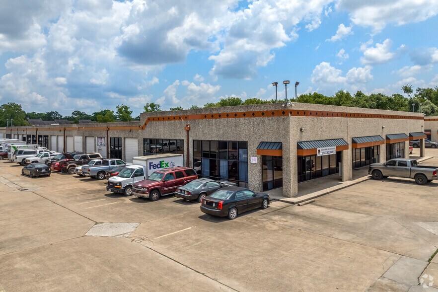 16920 Kuykendahl Rd, Houston, TX à louer - Photo du bâtiment - Image 2 de 4