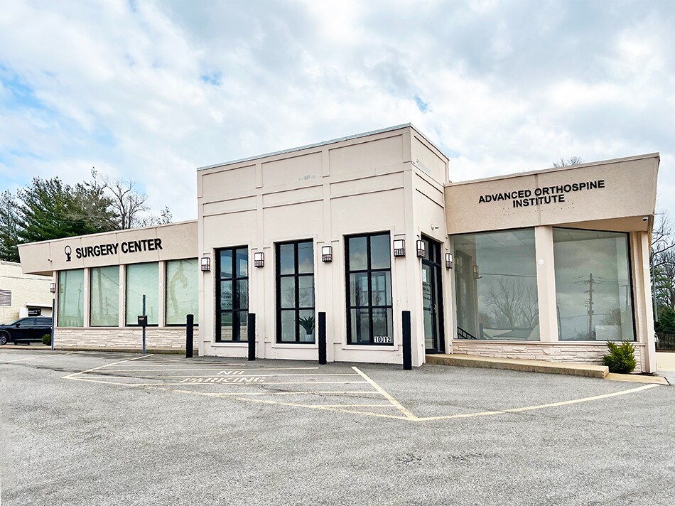 10012 Manchester Rd, Saint Louis, MO for lease Building Photo- Image 1 of 19
