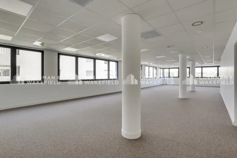 7 Rue Du Devoir, Marseille à louer - Photo du bâtiment - Image 3 de 14