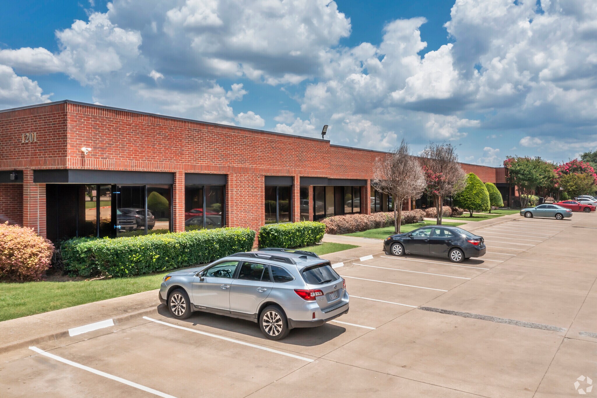1201 S Sherman St, Richardson, TX à louer Photo du bâtiment- Image 1 de 20