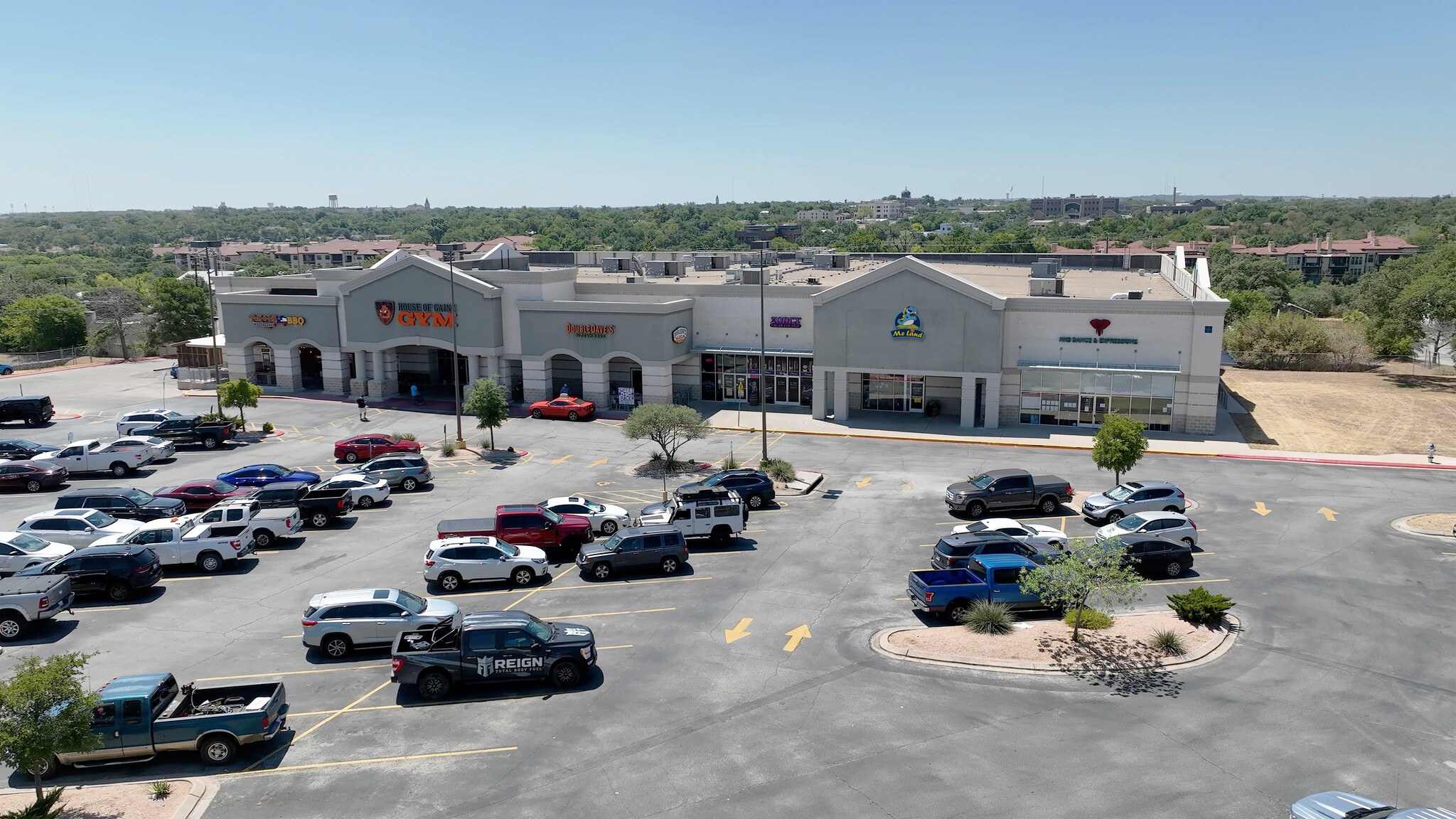 610 N Austin Ave, Georgetown, TX for lease Building Photo- Image 1 of 3