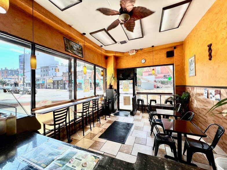 613A Nostrand Ave, Brooklyn, NY for lease - Building Photo - Image 3 of 16