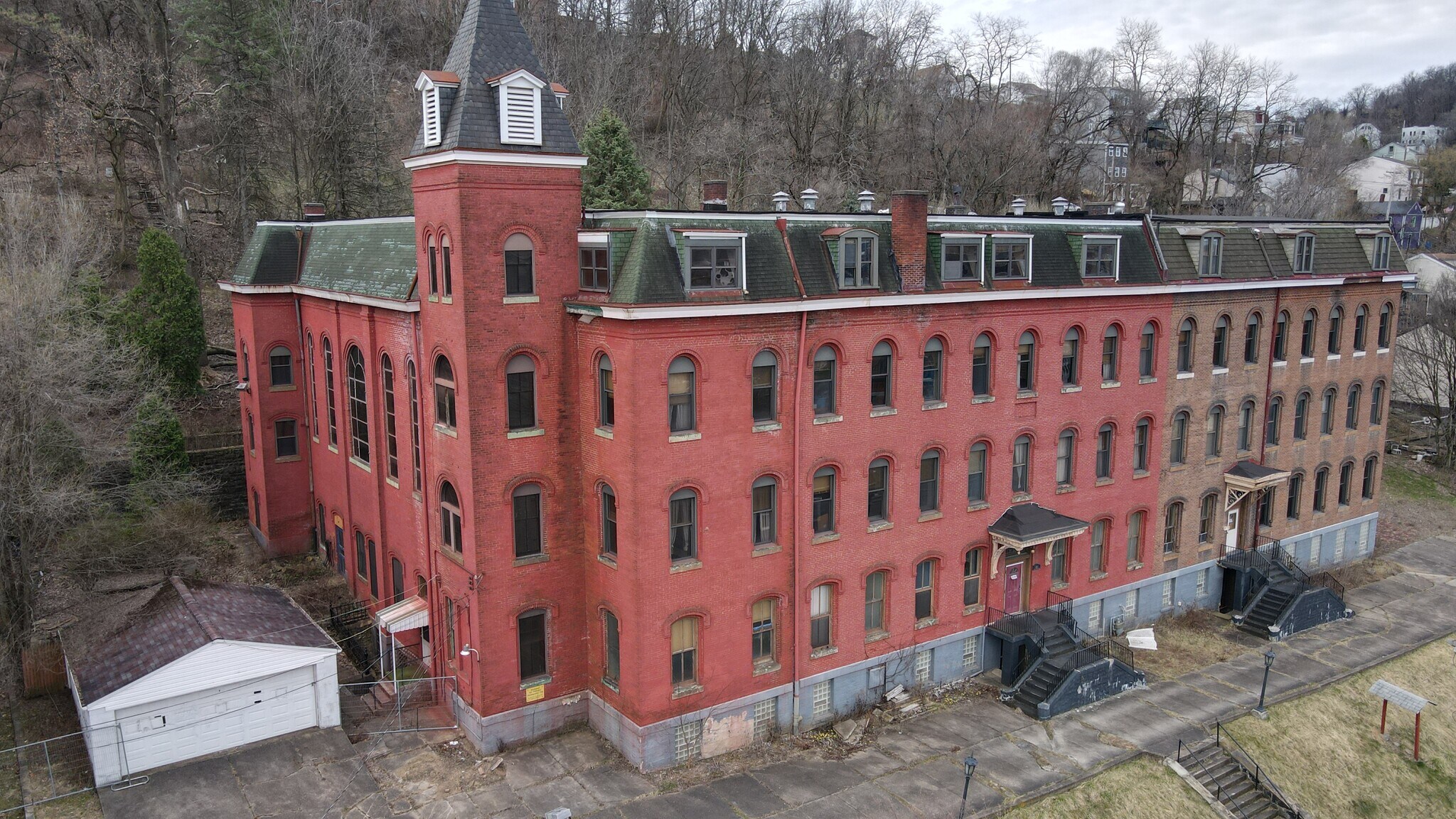 40 Pius St, Pittsburgh, PA for sale Building Photo- Image 1 of 18