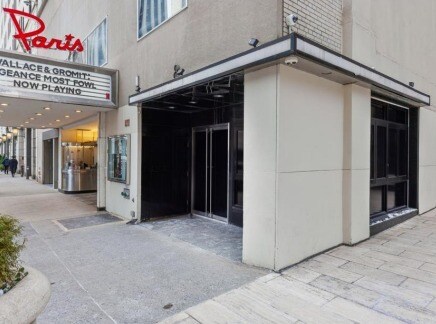 4 W 58th St, New York, NY à louer - Photo du bâtiment - Image 2 de 12