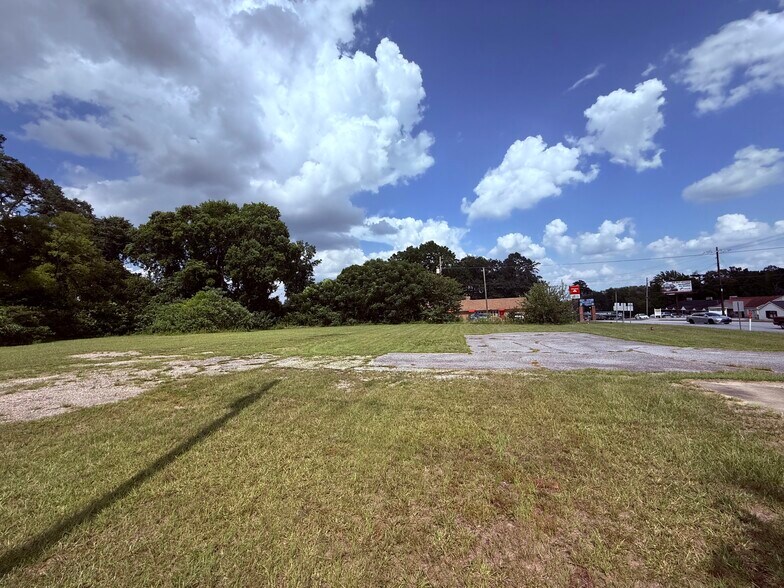0 Crawford Road, Phenix City, AL for sale - Primary Photo - Image 1 of 4