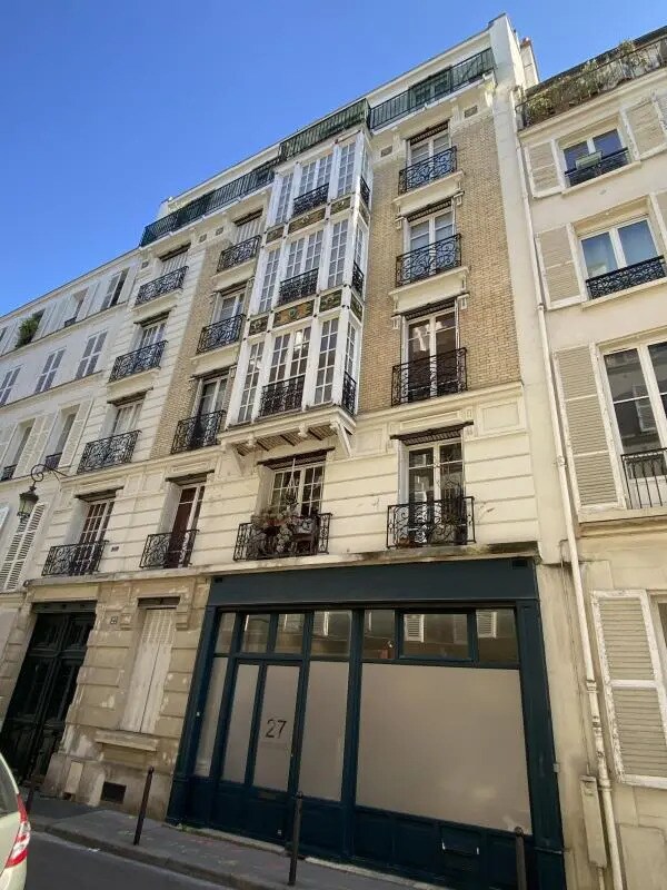 Commerce de détail dans Paris à louer Photo du bâtiment- Image 1 de 8