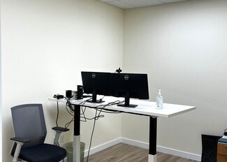 Plus de détails pour 35 SW 12th Ave, Dania Beach, FL - Industriel à vendre