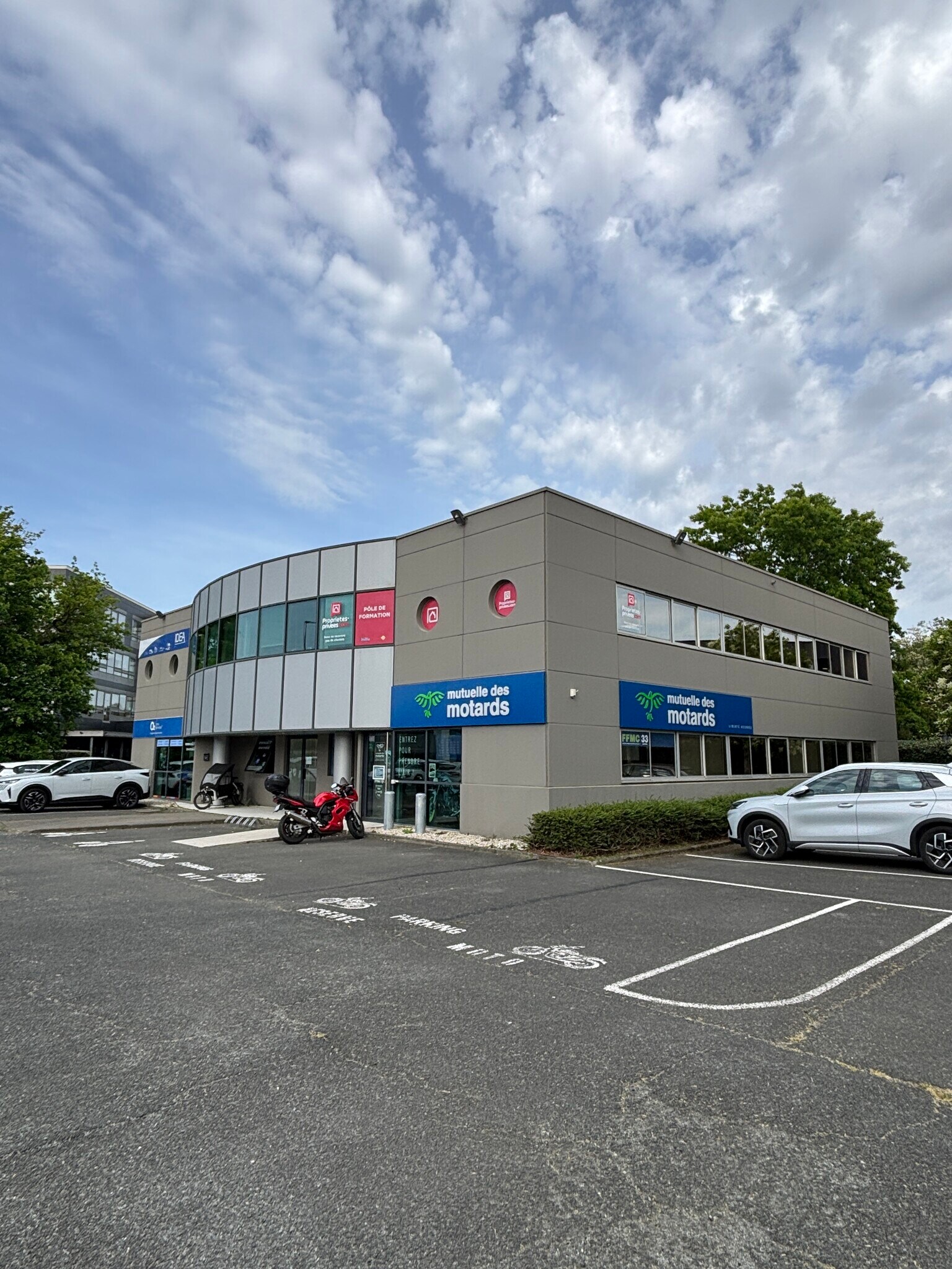 7 Rue Gutenberg, Mérignac for lease Primary Photo- Image 1 of 20