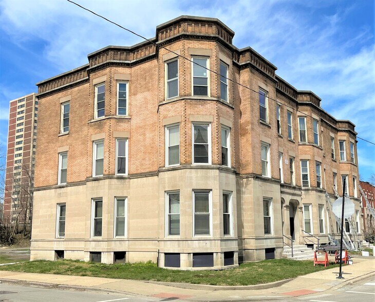 6456 S Parnell Ave, Chicago, IL à vendre - Photo du bâtiment - Image 1 de 5