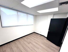 1730 SW 57th Ave, Miami, FL for lease Interior Photo- Image 2 of 10