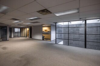 541-545 Howe St, Vancouver, BC for lease Interior Photo- Image 2 of 6