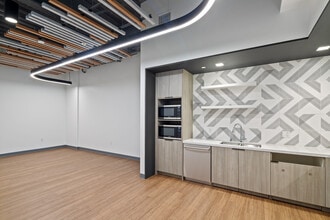 3398 Carmel Mountain Rd, San Diego, CA for lease Interior Photo- Image 1 of 7