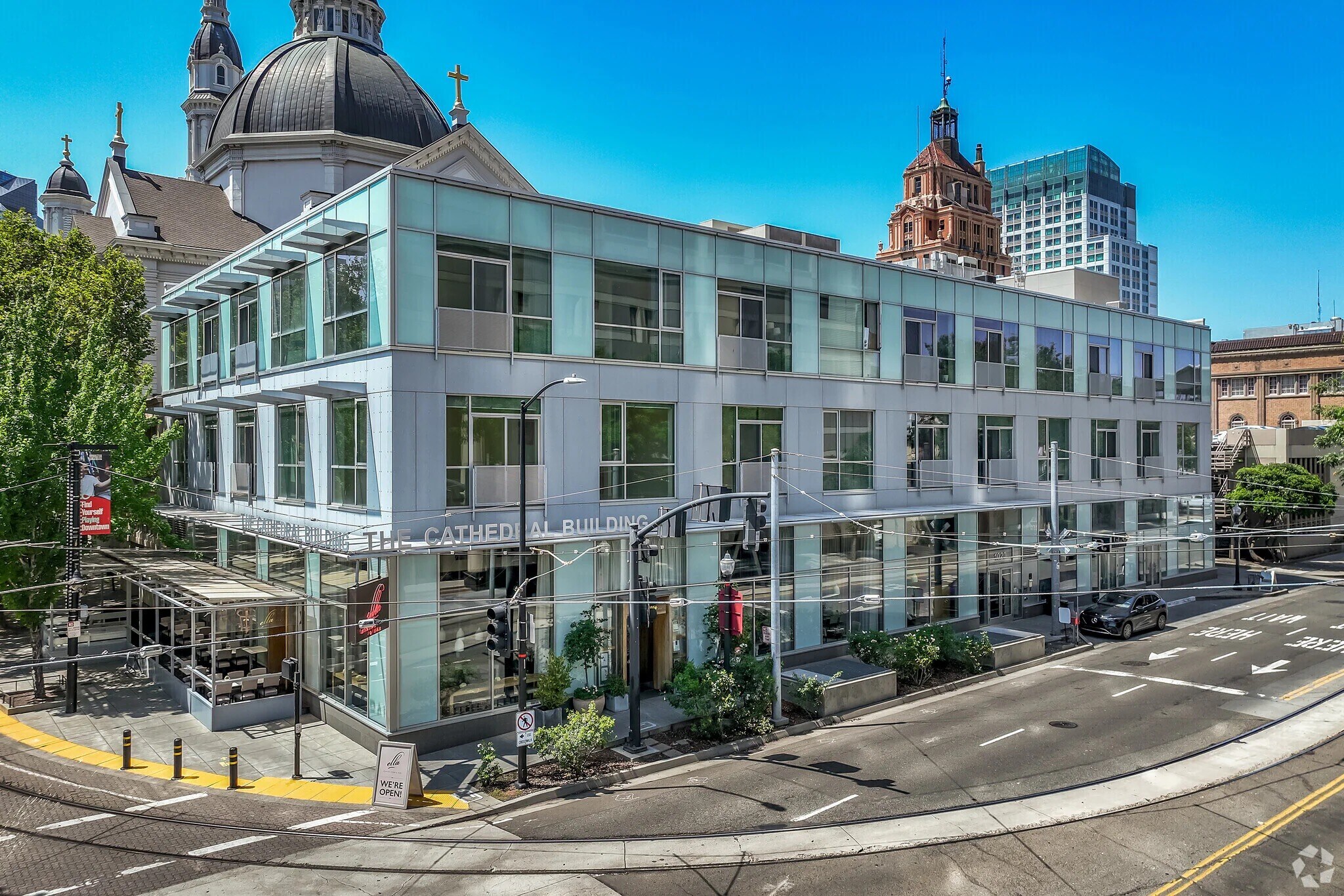 1020 12th St, Sacramento, CA à louer Photo du bâtiment- Image 1 de 8