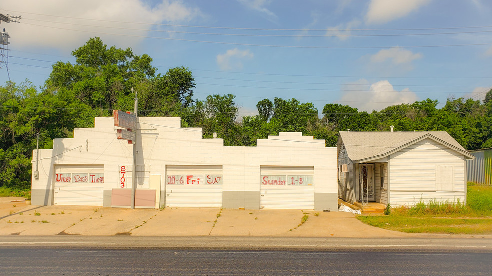 8703 N Western Ave, Oklahoma City, OK à vendre - Photo du bâtiment - Image 1 de 1