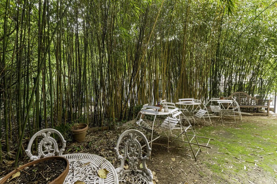 Office in Paris for sale - Building Photo - Image 3 of 8