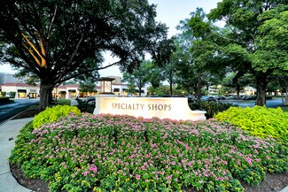 Plus de détails pour 6401 Carnegie Blvd, Charlotte, NC - Commerce de détail à louer