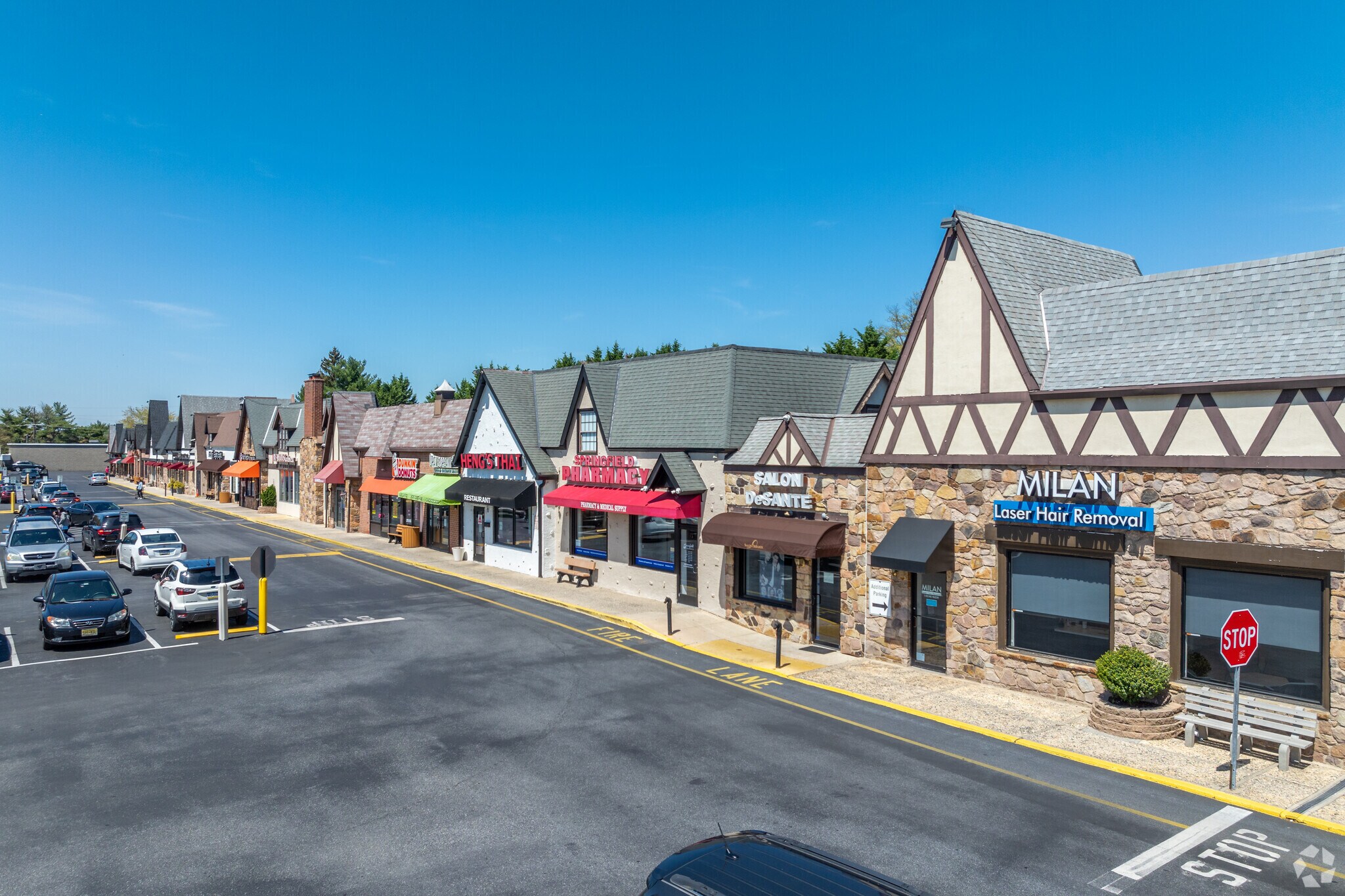1136-1186 Baltimore Pike, Springfield Township, PA à louer Photo principale- Image 1 de 2