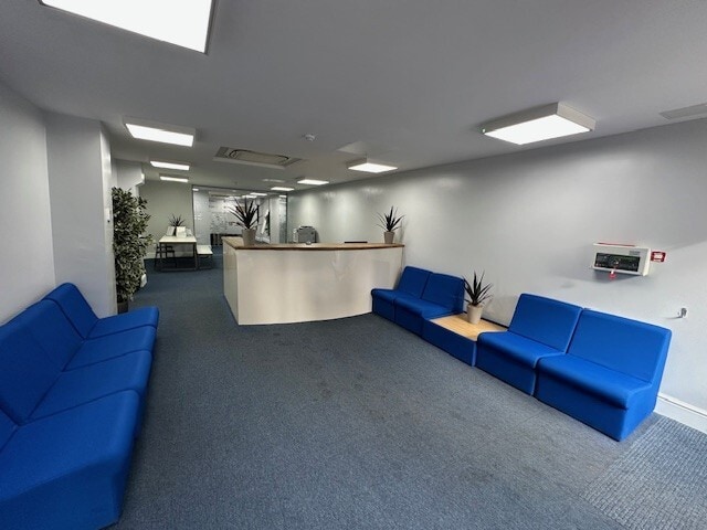 57 Foregate St, Worcester for lease - Interior Photo - Image 2 of 3