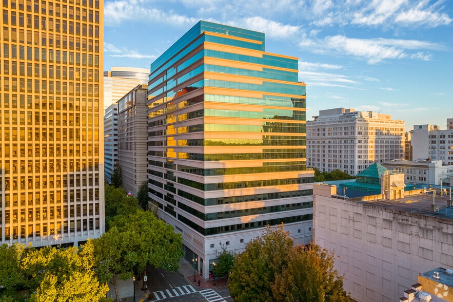 888 SW 5th Ave, Portland, OR for lease - Primary Photo - Image 1 of 10