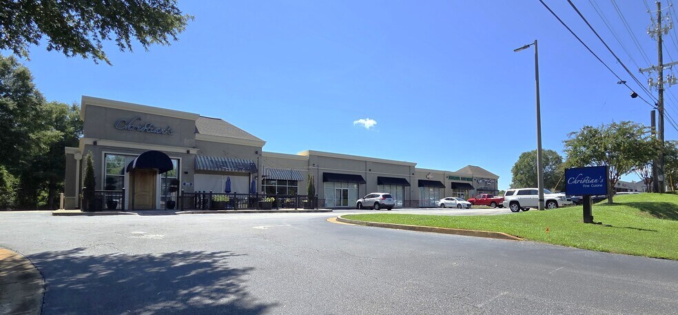 1683-1693 Bass Rd, Macon-Bibb, GA for lease - Building Photo - Image 2 of 3