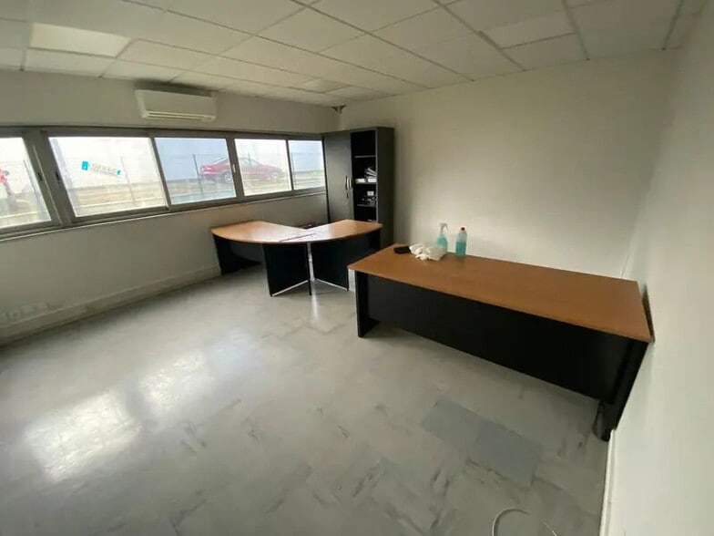 Bureau dans Carbon-Blanc à louer - Photo intérieure - Image 3 de 9