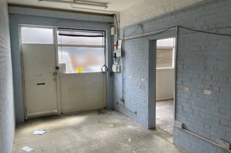 108-109 Liscombe, Bracknell for lease Interior Photo- Image 2 of 5