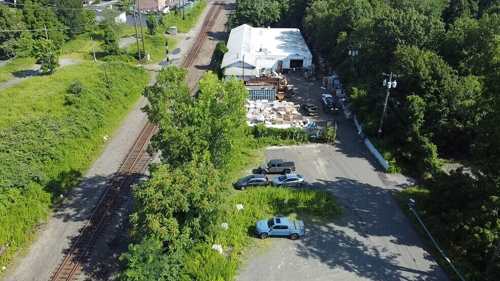 40-48 Samsondale Ave, West Haverstraw, NY à vendre - Photo du bâtiment - Image 3 de 4