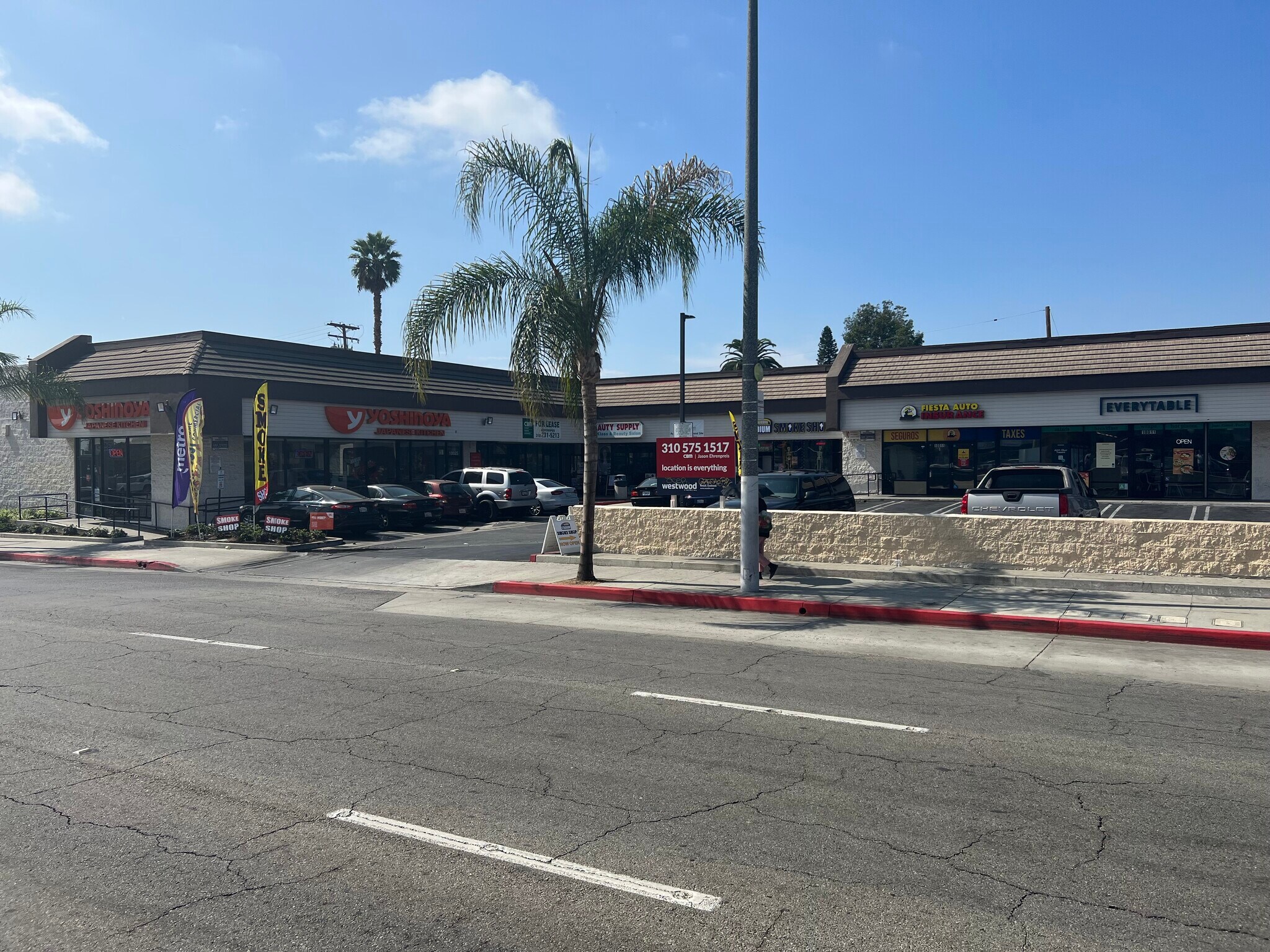 10001-10025 Hawthorne Blvd, Inglewood, CA for lease Building Photo- Image 1 of 11