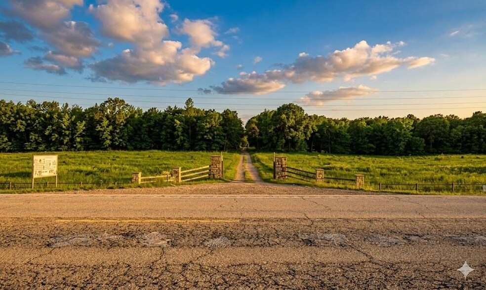 N US Highway 259 & Shearer Wood Ln, Broken Bow, OK à vendre - Photo principale - Image 2 de 3