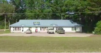 3387 N Clare Ave, Harrison, MI for lease Building Photo- Image 1 of 4