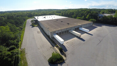 88 Huntoon Memorial Hwy, Leicester, MA for lease Building Photo- Image 2 of 5