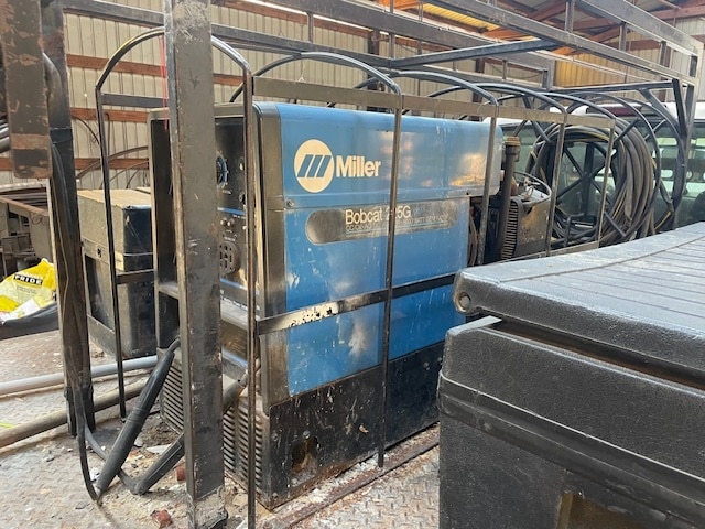 17838 NC 131 Hwy, Bladenboro, NC for sale - Interior Photo - Image 3 of 21