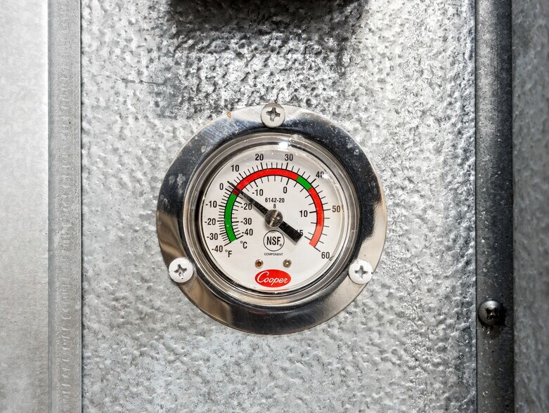 4239 N 40th Ave, Phoenix, AZ à vendre - Photo du bâtiment - Image 1 de 45