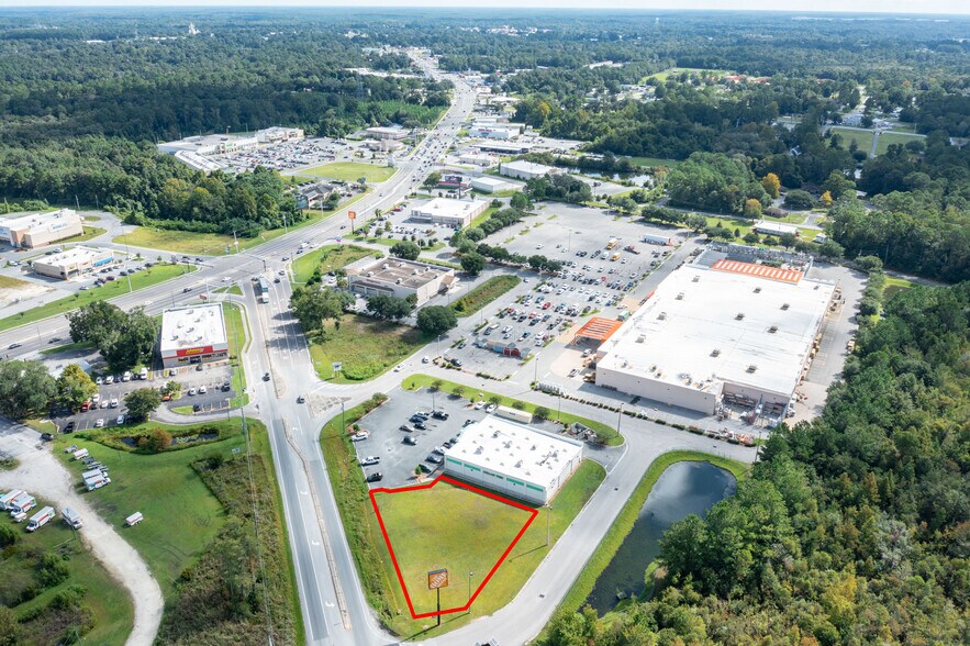 Branford Hwy, Lake City, FL à vendre - Photo du bâtiment - Image 3 de 16
