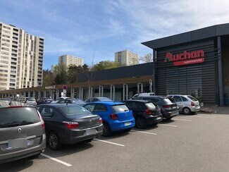 Plus de détails pour Commerce de détail à vendre