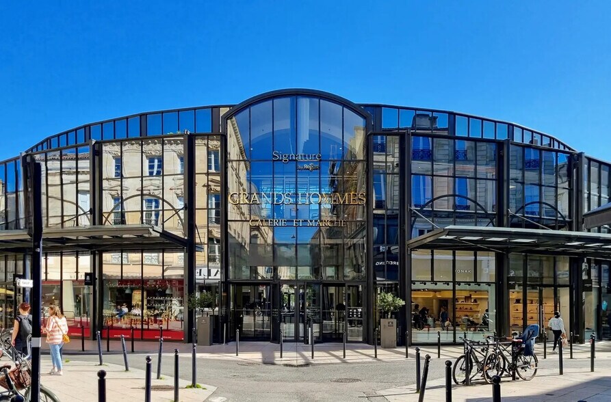Bureau dans Bordeaux à louer - Photo du bâtiment - Image 3 de 10