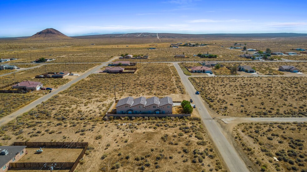 19660 98th St, California City, CA à vendre - Photo du bâtiment - Image 3 de 7