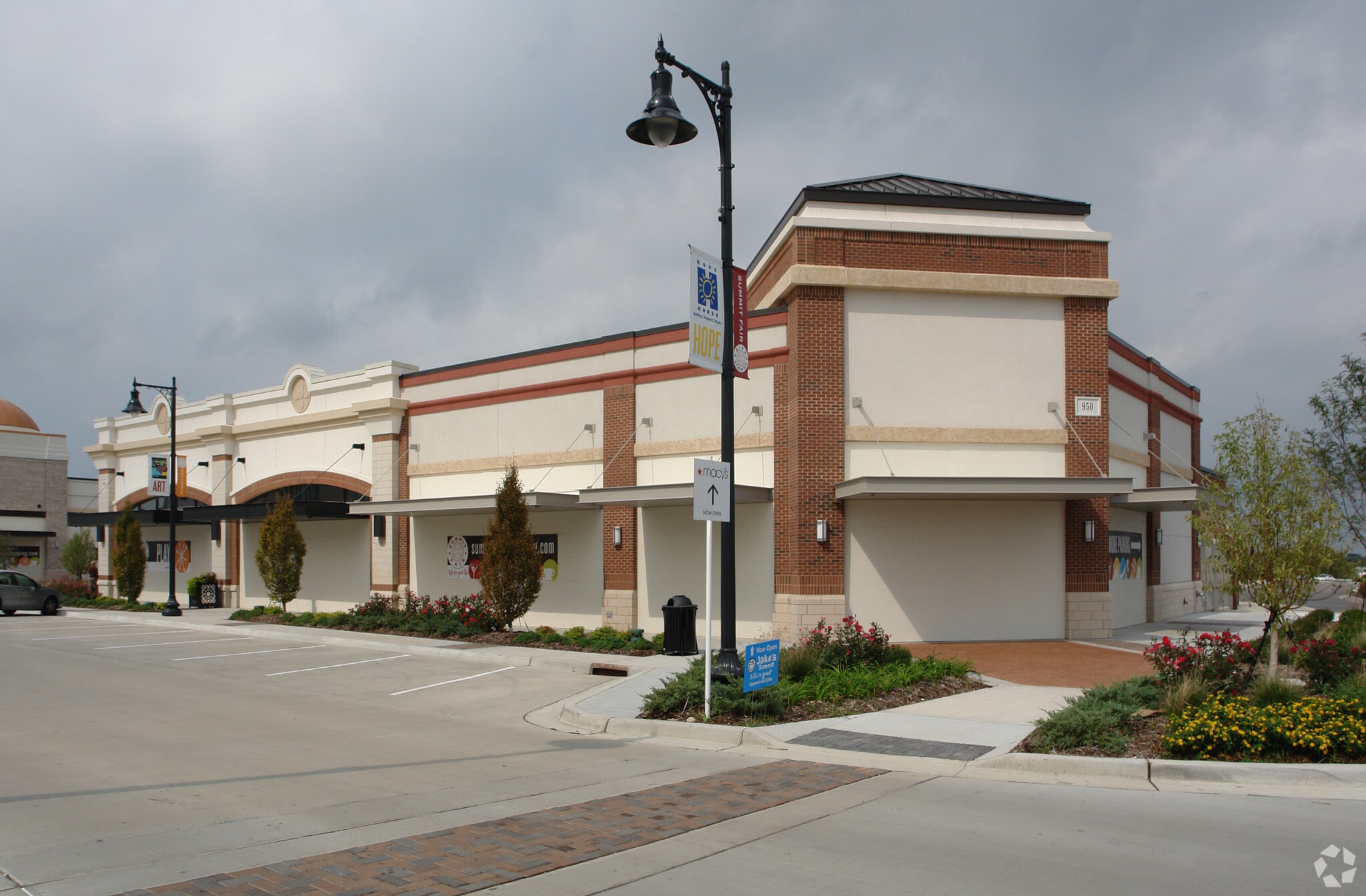 Chipman Rd, Lee's Summit, MO for lease Primary Photo- Image 1 of 2