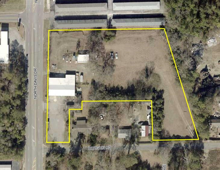 1020 N Davis Dr, Warner Robins, GA à vendre - Photo du bâtiment - Image 2 de 2