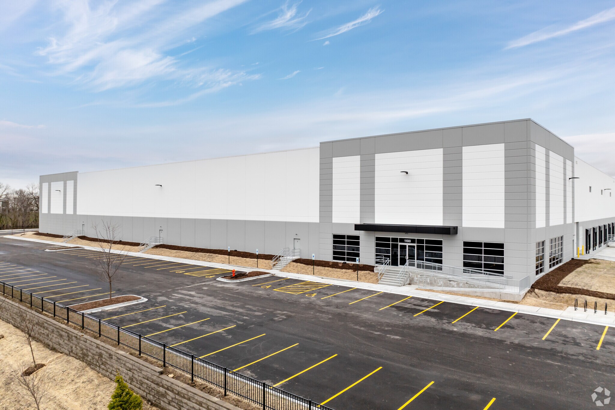 1100 Tollgate Rd, Elgin, IL for lease Building Photo- Image 1 of 13