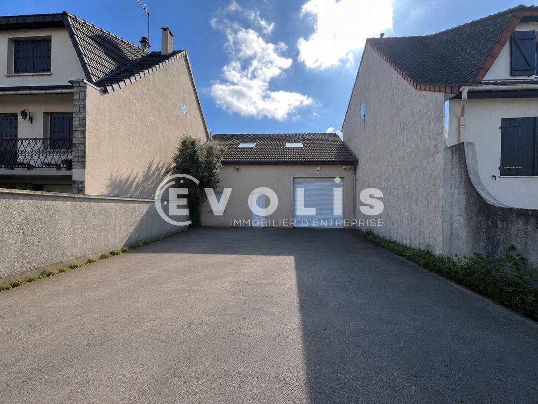Flex in Chennevières-sur-Marne for lease Building Photo- Image 1 of 10