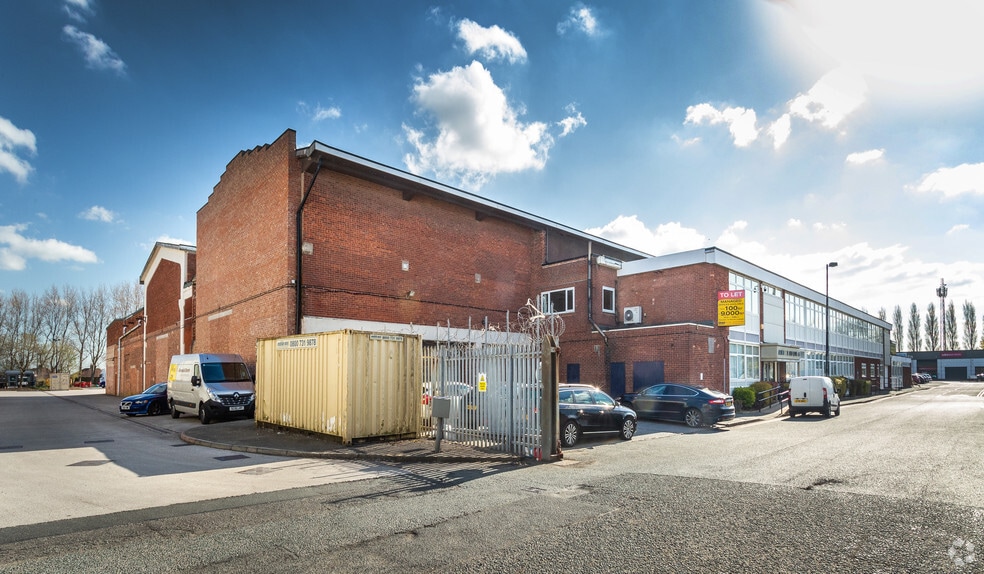 Aintree Way, Liverpool for lease - Building Photo - Image 2 of 2