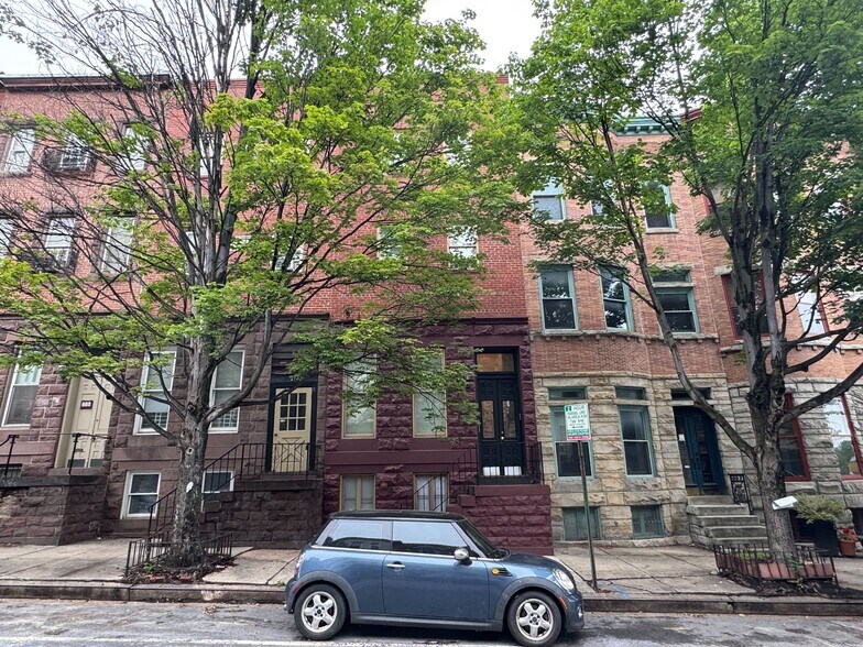 214 E Biddle St, Baltimore, MD à vendre - Photo du bâtiment - Image 1 de 10