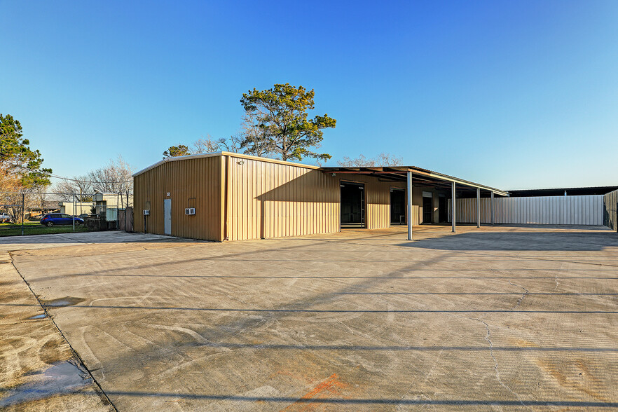 14024 Susie Ln, Alvin, TX à vendre - Photo principale - Image 1 de 1