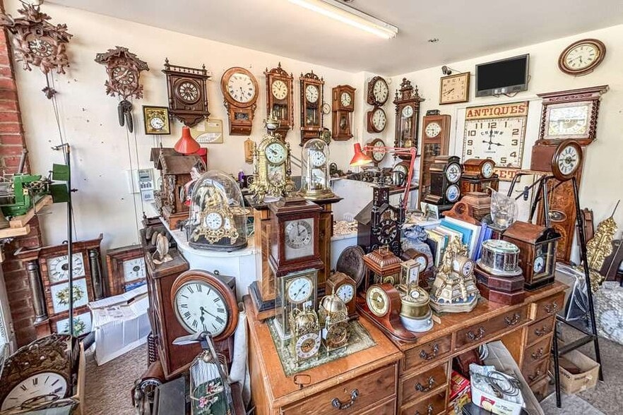 94 High St, Ventnor for sale - Building Photo - Image 3 of 5