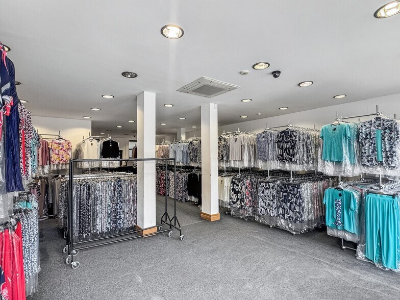 22-26 Nelson St, Londres à louer - Photo du bâtiment - Image 3 de 10